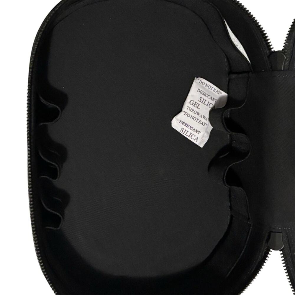 Monos Black Cosmetic case - Picture 4 of 7
